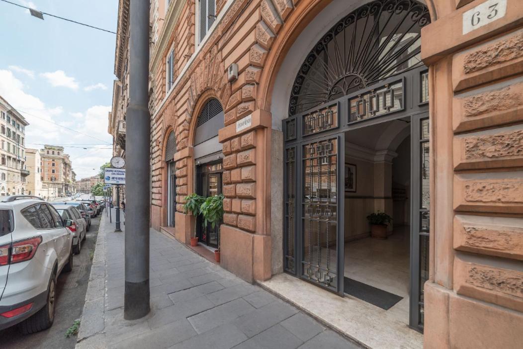 Iflat Lovely Apartment For Groups ローマ エクステリア 写真